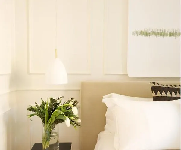 Parisii Luxury Relais