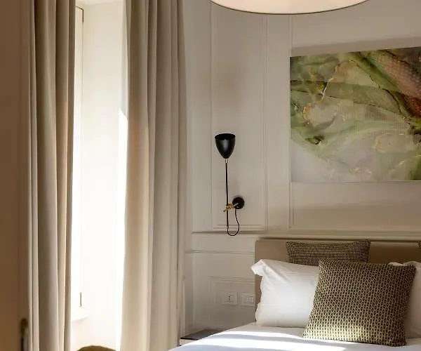 Parisii Luxury Relais 4* רומא